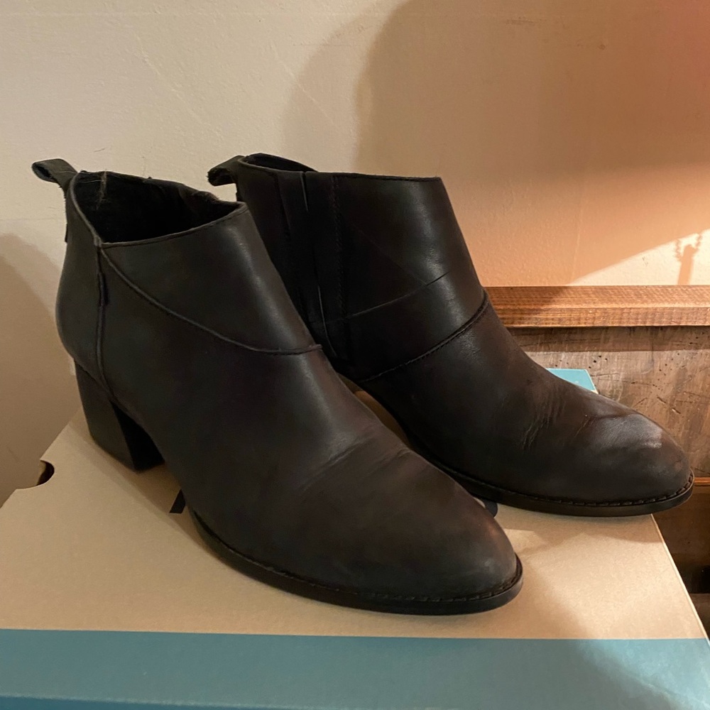 Women's Black Ankle Boots